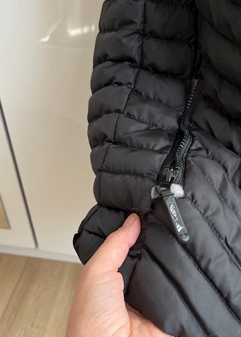 Siyah Fermuarlı Kadın Spor Yelek - Görsel 5