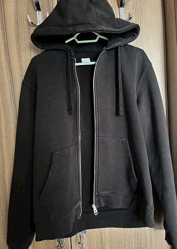 Kadın Siyah Fermuarlı Kapüşonlu Sweatshirt