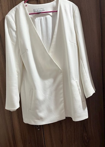 34 Beden Düğmeli Beyaz Kadın Midi Blazer