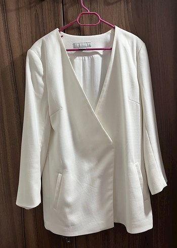 Düğmeli Beyaz Kadın Midi Blazer
