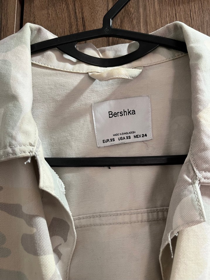 Gri Kamuflaj Desenli Kadın Crop Kot Ceket - Görsel 3