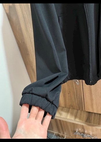 Siyah Kapüşonlu Fermuarlı  Ceket - Görsel 6