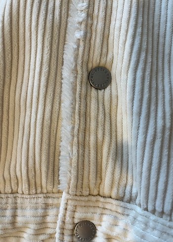 Düğmeli Beyaz Peluş Ceket - Görsel 5