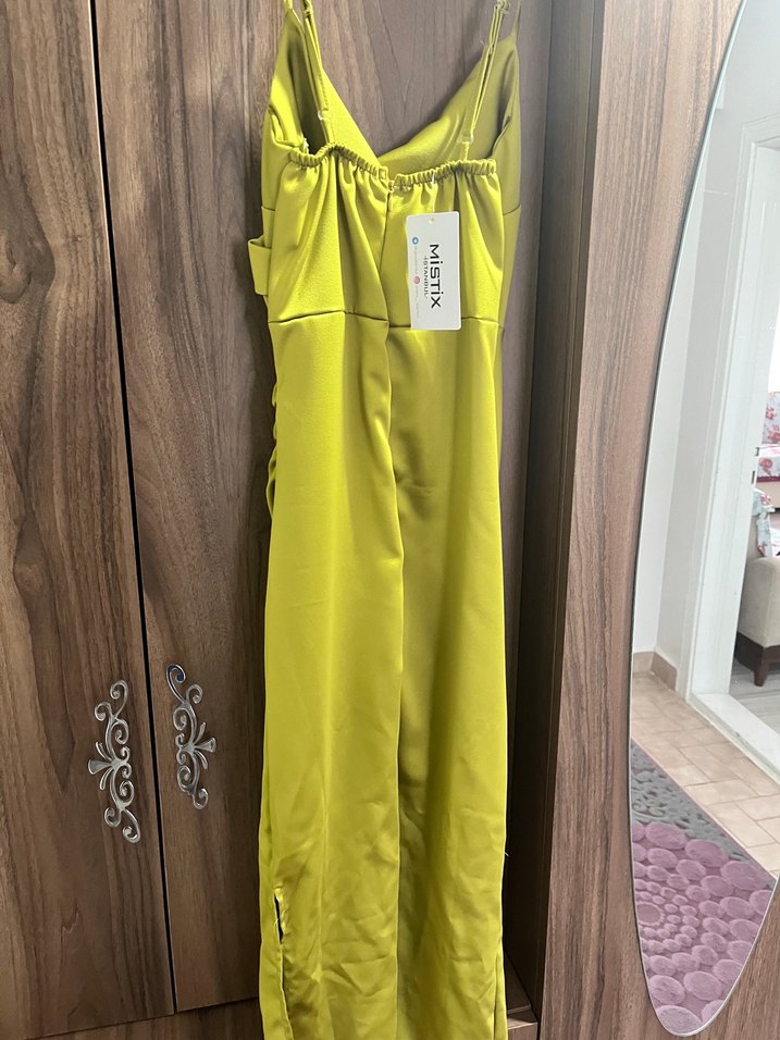 Drapeli Saten Yağ yesili 
Uzun Kadın Elbise - Görsel 2