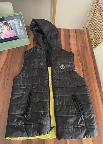 Erkek Çocuk Kapüşonlu Sarı Siyah Yelek - Görsel 2
