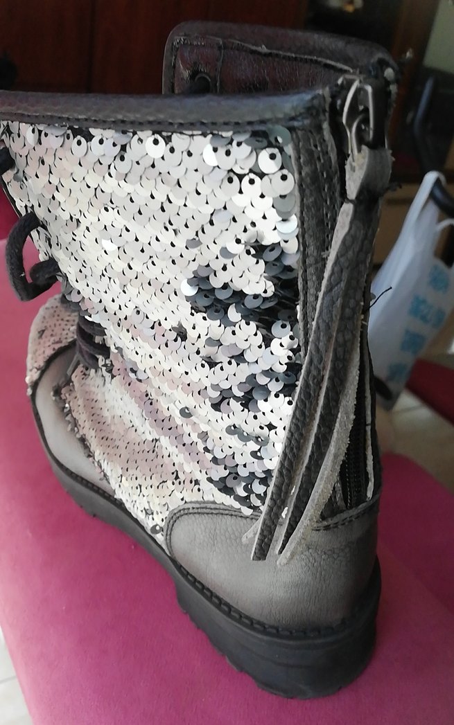 Gri Yılan Desenli Parlak Deri Goth Bot 40 numara - Görsel 3