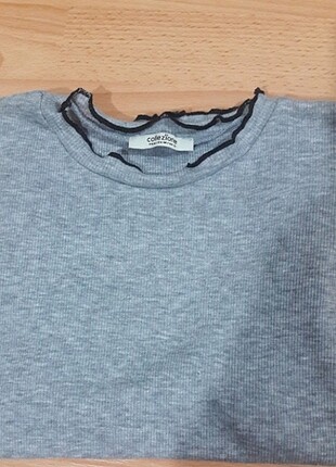 m Beden çeşitli Renk 2 adet t-shirt