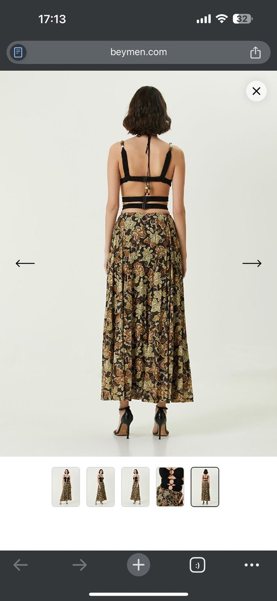 Hansen + Gretel
Siyah Kesim Detaylı Çiçekli Maksi Elbise - Görsel 4