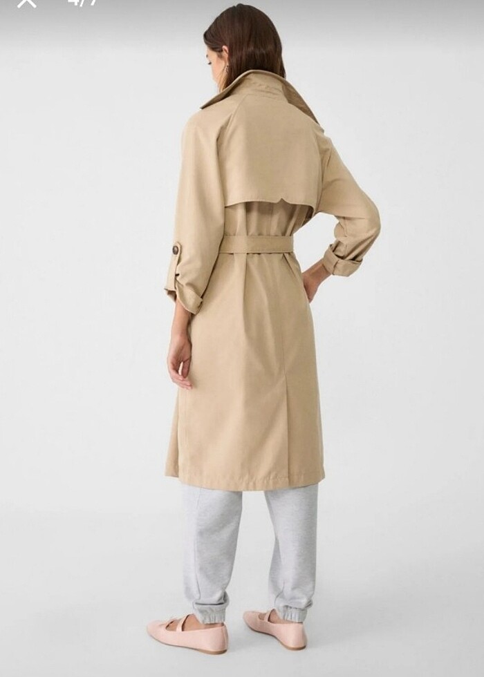 Stradivarius dökümlü uzun trençkot  - Görsel 3