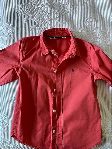 H&M- Nar çiçeği gömlek- 4-5 yaş