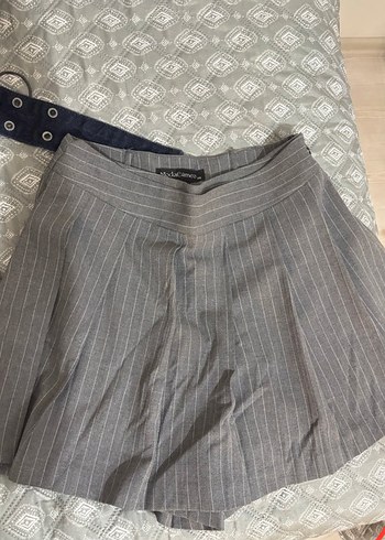 Gri Çizgili Pileli Midi Mini Etek - Görsel 2