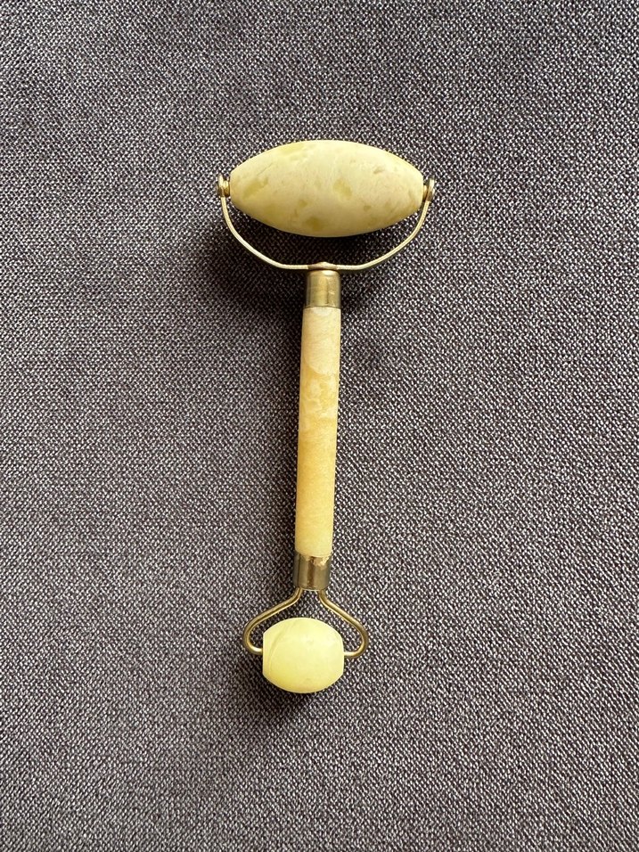 Doğal Taş Yüz Masaj Aleti - Görsel 2