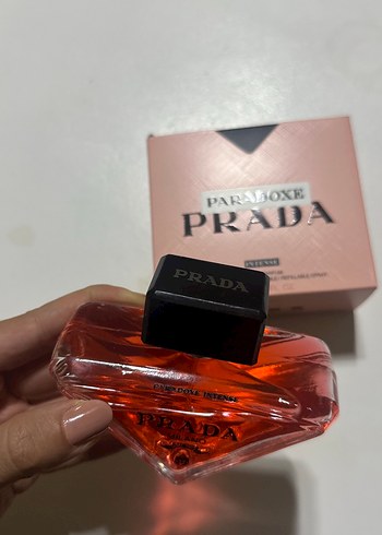 Prada Paradoxe Kadın Parfümü 90 ml - Görsel 2