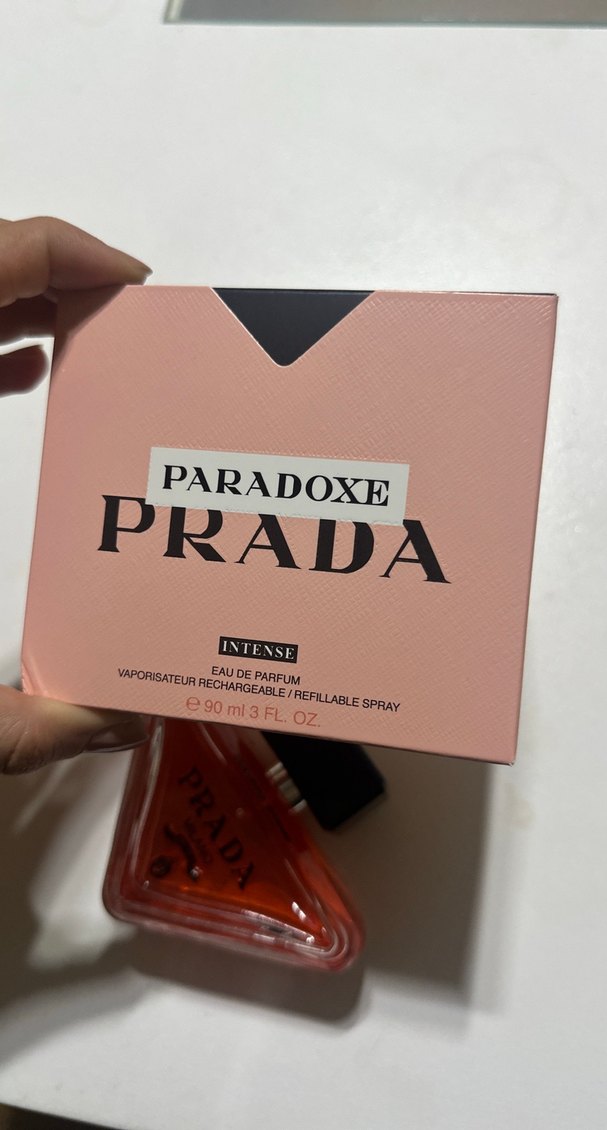 Prada Paradoxe Kadın Parfümü 90 ml - Görsel 4