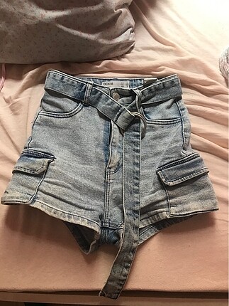 bershka denım kot sort
