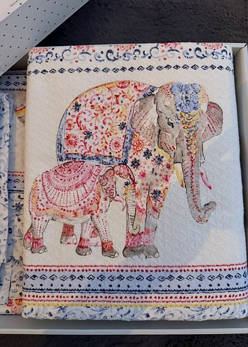 Tam Takım Çift Kişilik Nevresim Takımı - Görsel 4