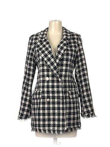 Diğer Blazer %70 İndirimli.