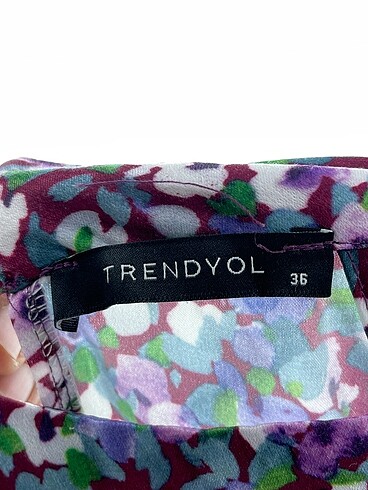 36 Beden çeşitli Renk Trendyol & Milla Kısa Elbise %70 İndirimli.
