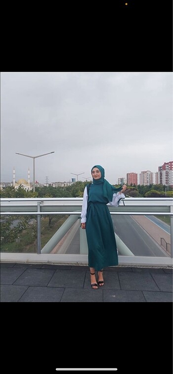 Yeşil elbise