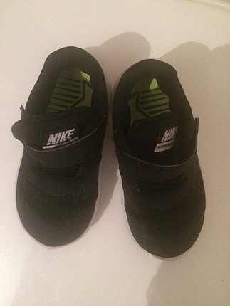 23,5 numara nike spor ayakkabı