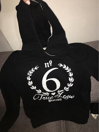 Siyah sweatshirt