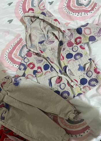 Kız Çocuk Kapüşonlu Renkli Desenli Ceket takım - Görsel 2