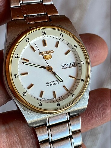 Seiko 5 Otomatik saat