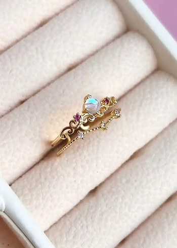 Prenses Model Taşlı Taç Pinterest Yüzük