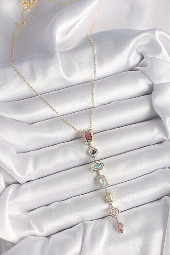 swarovski Sınırlı Stok Baget Taşlı Dekolte Kolye