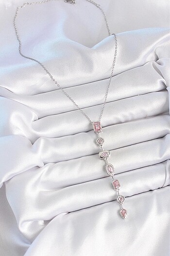swarovski Melis Göral Pembe Taşlı Y Dekolte Kolye