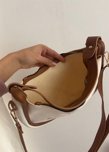 Beyaz Calvin Klein Jeans Deri Omuz Çantası - Görsel 4