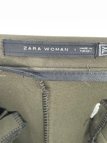 xl Beden yeşil Renk Zara Kumaş Pantolon %70 İndirimli.
