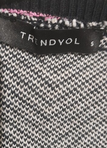 s Beden trendyol süveter