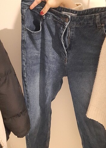 mom jean