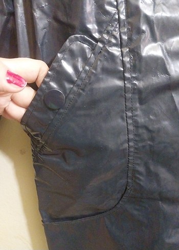 Rugan yağmurluk - Görsel 3