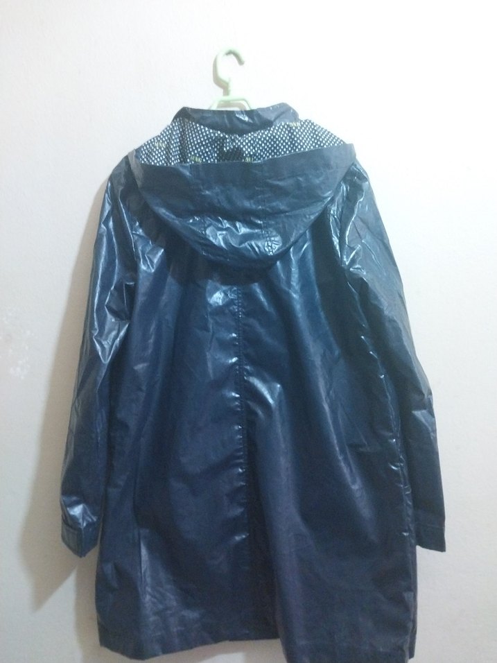 Rugan yağmurluk - Görsel 5