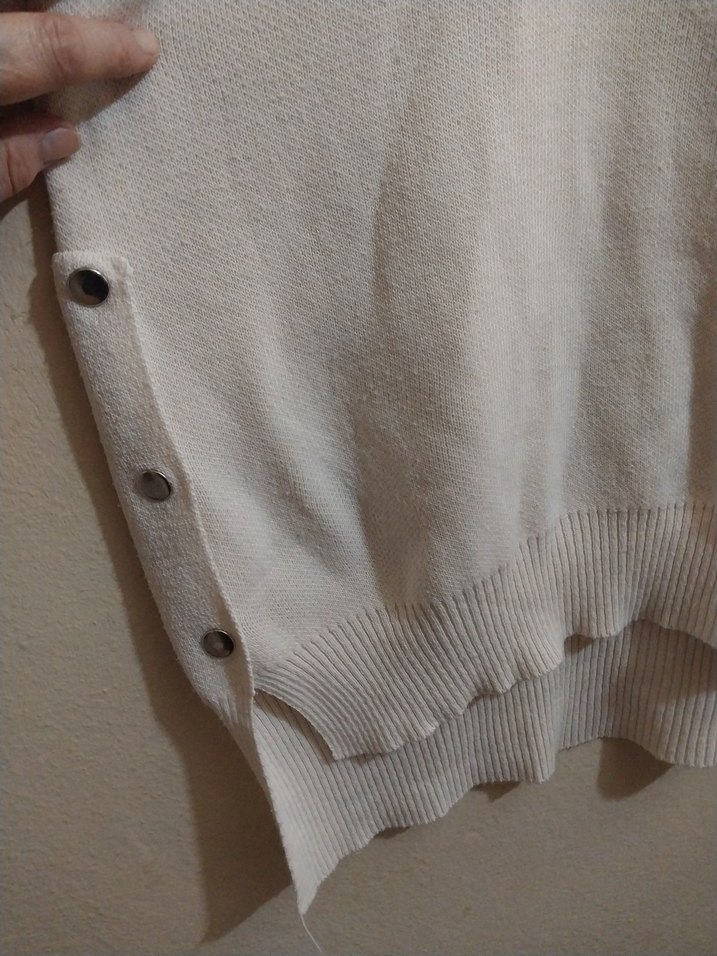 Oversize düğme detaylı kazak - Görsel 5