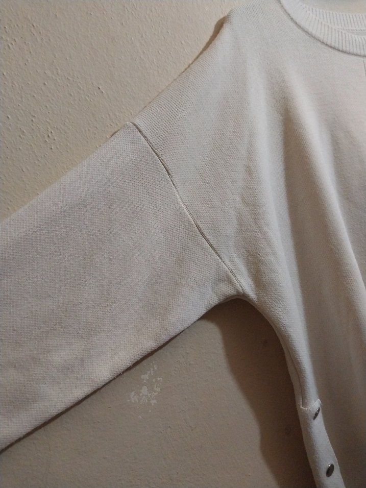 Oversize düğme detaylı kazak - Görsel 4