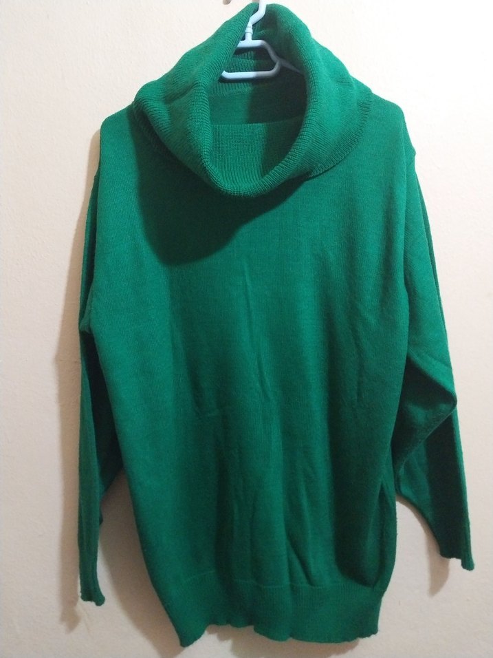 Yeşil Boğazlı Triko Kazak - Görsel 2