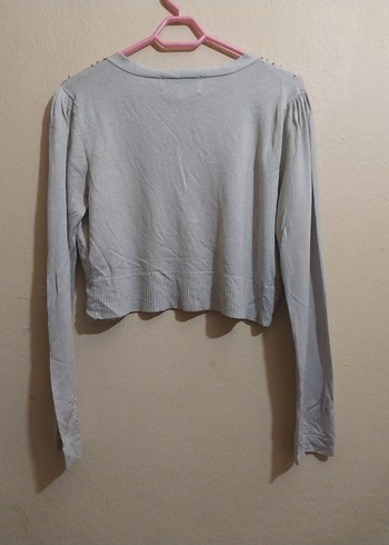 Taşlı crop hırka - Görsel 6