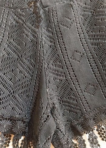 s Beden Dantel Detaylı Siyah Bohem Mini Şort