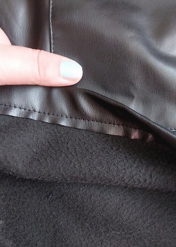 Kemerli Siyah DeriŞort - Görsel 6