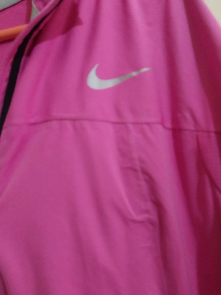 NİKE yürüyüş üstü -yağmurluk - Görsel 2