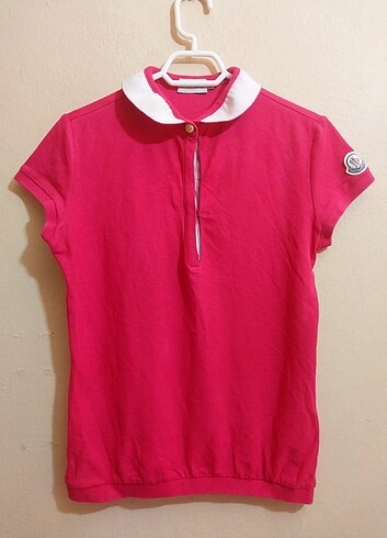 Moncler tisòrt