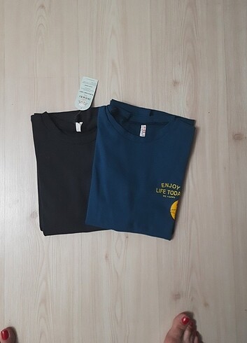 De facto tshirt