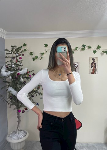 Beyaz Uzun Kollu Crop Bluz