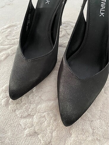 39 Beden siyah Renk Siyah topuklu ayakkabı
