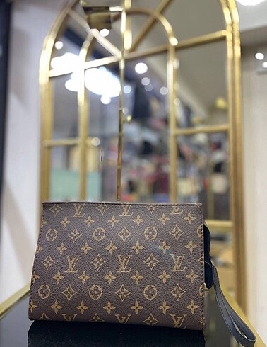 Diğer Louis Clutch