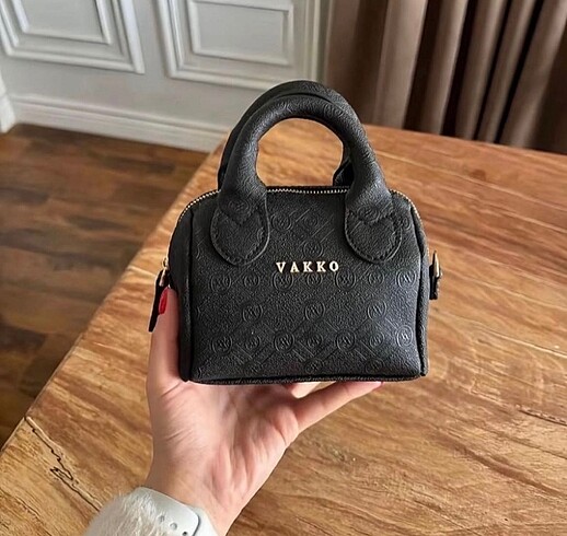 Vakko mini siyah + toz torbası hediye ????