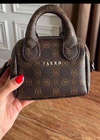 Beden kahverengi Renk Vakko mini + toz torbası
